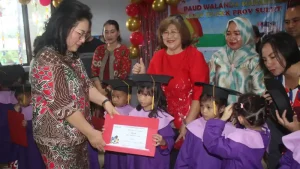 First Lady Sulut Hadiri Penamatan Murid PAUD Walanda Maramis