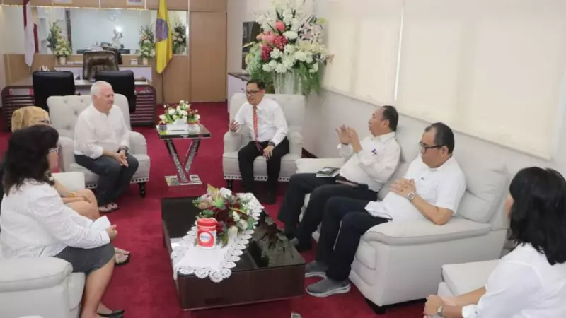 University of Bologna dan Unsrat Manado Berbagi Ilmu tentang Kesehatan Terumbu Karang