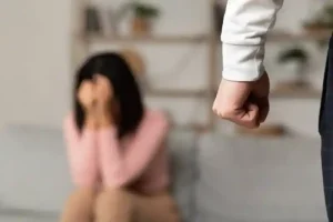 Terjadi di Manado, Suami Bogem Istri Gegara Jatah ‘Bercocok Tanam’ Tidak Dilayani