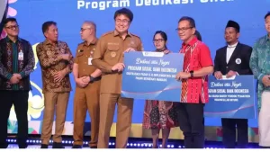 Wali Kota Manado Andrei Angouw Hadiri Penyerahan PSBI di Atrium 3 Mantos