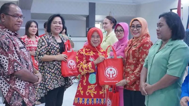 Dekranasda Bitung Latih Pengolahan Sampah Jadi Kerajinan, Hadirkan Pemateri Handal