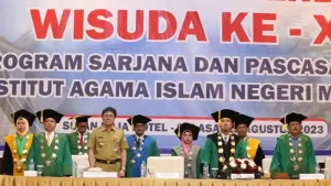 Hadiri Wisuda IAIN Manado, Wali Kota Andrei Angouw Motivasi Wisudawan Jadi Orang Berguna Bahkan Jadi Presiden 