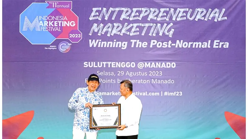 Strategi Pemasaran Diakui, Bank SulutGo Dapat Penghargaan Industri Marketing Champion 2023 di IMF