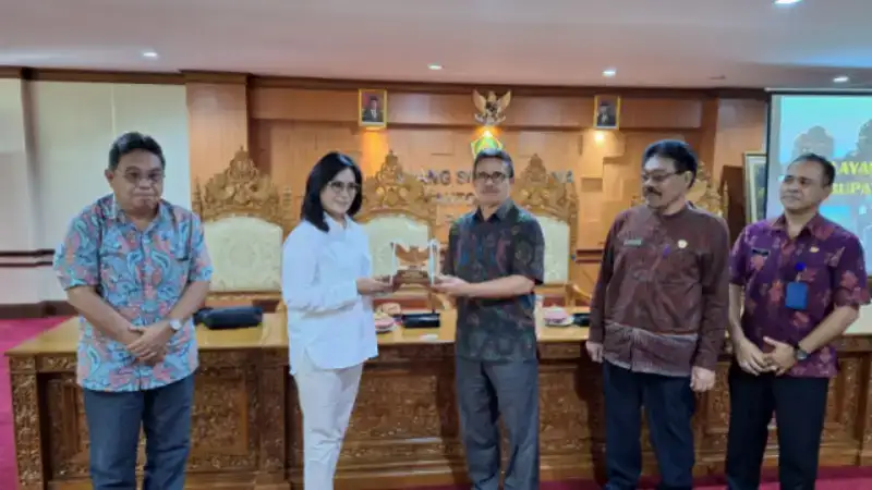 ADERTORIAL: Lynda Watania Sebut Bali Kiblatnya Pariwisata Nasional