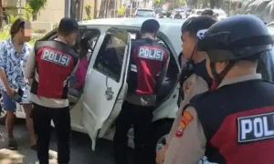 Ugal-ugalan di Jalan Raya Sekelompok Anak Muda di Manado Terpaksa Berurusan dengan Polisi