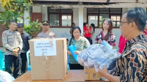 PT Bhineka Mancawisata Kucurkan Rp400 Juta Dukung Program Sekolah di Likupang Barat