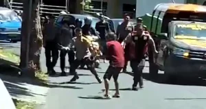 Polisi Pemberani di Manado, Lawan ODGJ Bersenjata Tajam Meski Harus Jadi Korban