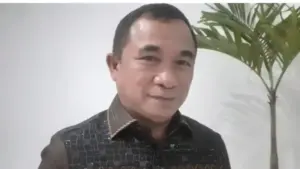 Dolfie Angkouw Soroti Jalan Kampus Selatan yang Butuh Perhatian 
