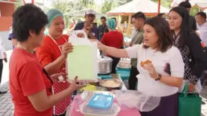 Jelang HUT ke-78 PMI, Kristi Arina Gagas Pengobatan Gratis, Donor Darah dan Lomba Membuat Kue Tradisional