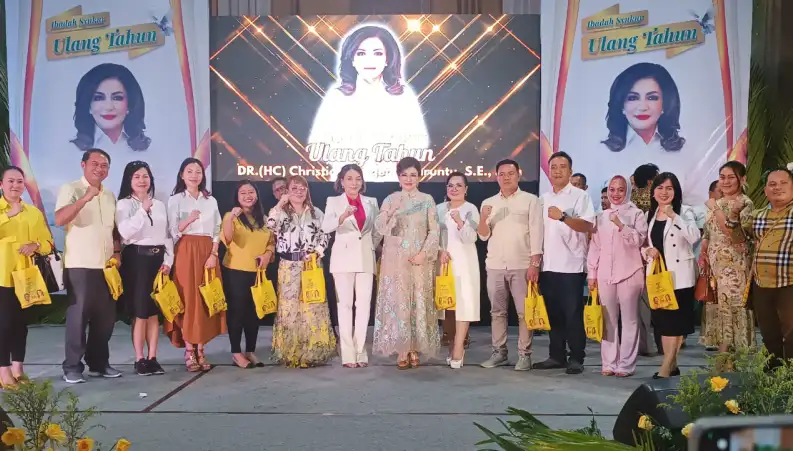 Lampaui Usia Setengah Abad, Christiany Eugenia Paruntu Tetap Terlihat Muda