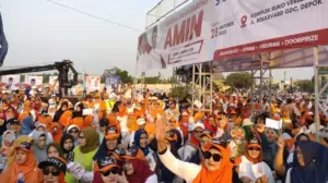 Ada Apa Dengan Ribuan Pendukung Pasangan Amin Sampai Bikin Jalan GDC Macet Total