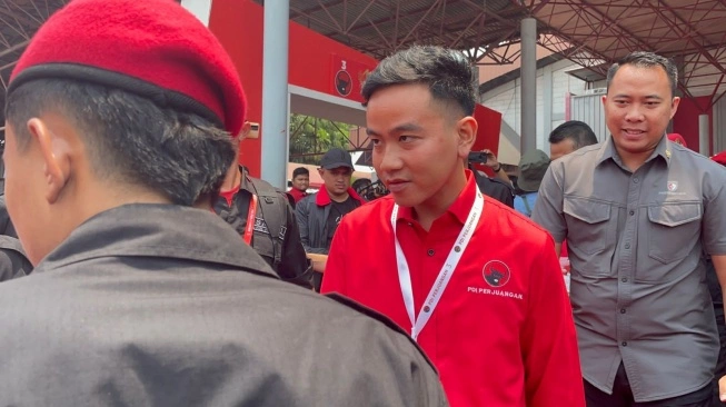 Disebut Otomatis Keluar PDIP Jika Jadi Cawapres Prabowo Subianto, Ini  Penegasan Gibran Rakabuming – BeritaManado.com: Berita Terkini Kota Manado,  Sulawesi Utara