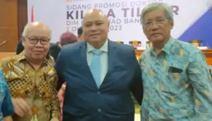 CEO Martha Tilaar Grup Raih Gelar Doktor Ilmu Manajemen
