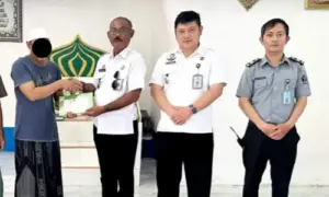 Lapas Amurang Bagikan Al-Quran ke Warga Binaan Muslim, Ini Tujuannya
