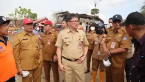Wali Kota Andrei Angouw Minta Warga Jangan Panik Dengan Kebakaran TPA, Pemkot Terus Berupaya Tangani Kebakaran 