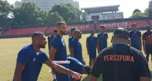 Wajib Tiga Poin! Sulut United Waspadai Striker Persipura Enzo Celestine