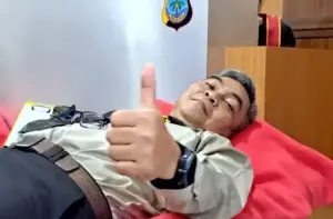 Saat Jenderal Polisi Bintang Dua di Sulut Ikut Sumbang Darah Jelang HUT ke-72 Humas Polri