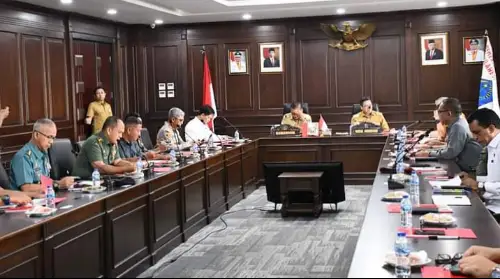 Rapat Forkopimda, Olly Dondokambey dan Jajaran Bahas Pilkada 2024 Hingga Pasokan Pangan