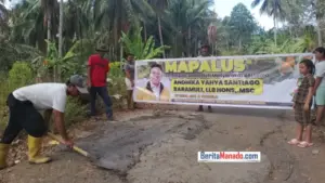 Sepuluh Tahun Rusak, Andhika Baramuli Galang Mapalus Perbaikan Jalan Ehe-Sonsilo di Likupang Barat