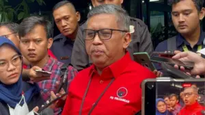 Hasto Kristiyanto Pastikan, Anak Joko Widodo dan Bobby Nasution Dipecat dari PDIP