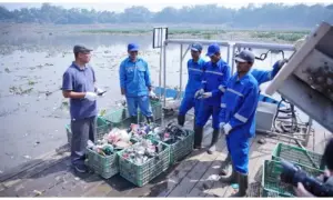 Ajak Masyarakat Tepi Sungai Kelola Sampah, Yayasan Bening Saguling dan BRI Peduli Kolaborasi