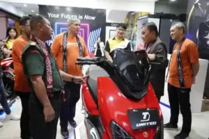 Luncurkan Dealer United E-Motor di Manado, Kalla Kars Bidik Pasar Motor Listrik di Sulawesi Utara