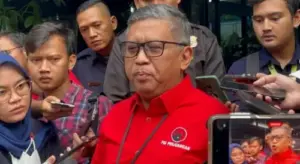 Menteri PDIP Profesional Kerja Bantu Presiden Walau Kecewa, Hasto: Kami Dewasa Berpolitik!