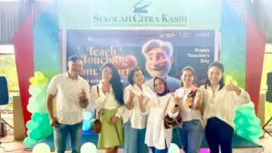 Meriah Peringatan Teacher’s Day di SD Citra Kasih Manado