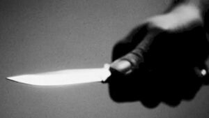 Pemuda Tewaan Bitung Ini Lari Ketakutan Saat Didatangi Jery dengan Pisau dan Panah Wayer