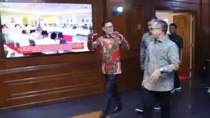 Bupati Joune Ganda Konsultasi Penerapan ZI WBK ke Menteri PAN-RB