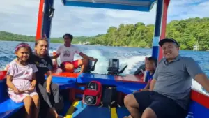 Warga Kepulauan Keluhkan Masalah Jaringan Telekomunikasi ke Andhika Baramuli