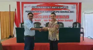 Pemkot Manado Terima Penghargaan Wilayah Kerja Bebas Korupsi, Kepemimpinan Andrei Angouw Disebut Mirip Lee Kuan Yew