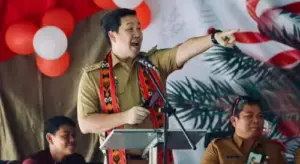 Siswa SMA di Kotamobagu dan Bolmong Antusias Sambut Kedatangan Steven Kandouw