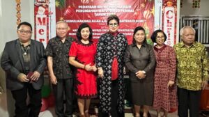 Perayaan Natal Rukun Kasih Watutumou Permai, Maya Rumantir Sampaikan Pesan Firman Tuhan Ini
