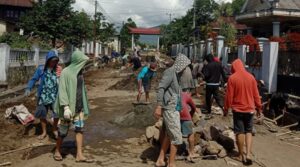 Hasil Pembangunan Fisik Desa Walantakan Harus Dijaga Bersama