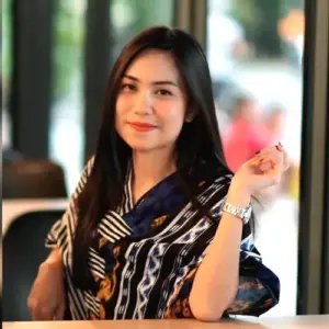 Chrizta Karamoy, Pekerja Keras dan Mandiri dengan Filosofi Hidup yang Bisa Dicontoh