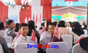 Siswa SD Inpres Matungkas Semangat Tunggu Teleconference Bersama Presiden Joko Widodo