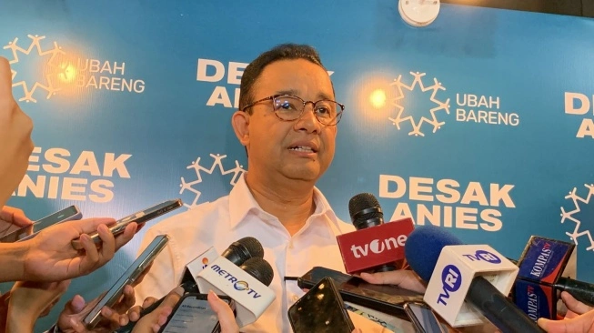 Tak Mau Ikuti Jejak Jokowi, Anies Baswedan Janjikan Kereta Api