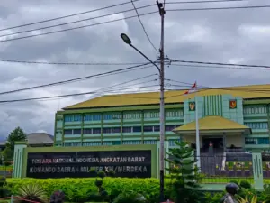 Begini Keterangan Resmi Kodam XIII Merdeka Soal Ricuh Konvoi Pengantar Jenazah Geber Knalpot Brong Depan Markas TNI