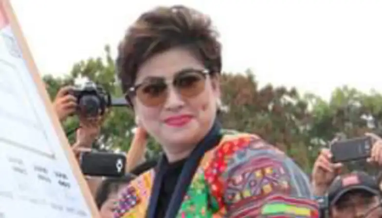 Senator Maya Rumantir Ajak Warga Sulut Gunakan Medsos untuk Hal Positif