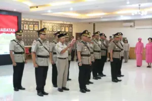 Kapolda Sulut Irjen Pol Yudhiawan Pimpin Sertijab 4 Pejabat Utama dan 1 Kapolres, ini Daftarnya