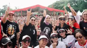 Didampingi Rita Tamuntuan dan Ellen Magritha, Siti Atikoh: Manado Selalu di Hati Saya