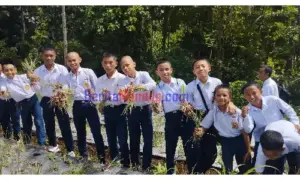 Apresiasi untuk Santri yang Berhasil Praktek Tanam Bawang Merah di Lahan Tidur