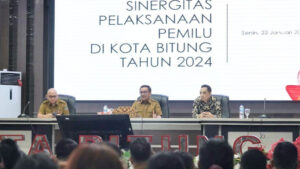 Maurits Mantiri Bicara Netralitas ASN di Hadapan KPU dan Lurah Bitung