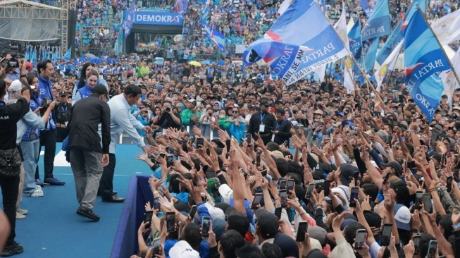 Kampanye Partai Demokrat, Prabowo Subianto Joget Bareng Cak Nan