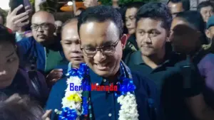 Breaking News: Capres Anies Baswedan Tiba di Bandara Sam Ratulangi Manado