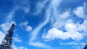 Asli Tanpa Editan! Awan Berwujud Angka Dua Terlihat di Langit Tondano