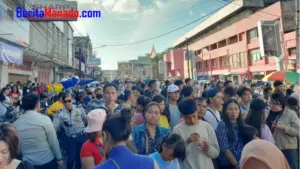 Perayaan Cap Go Meh di Kota Manado, Ribuan Orang Tumpah ke Jalan