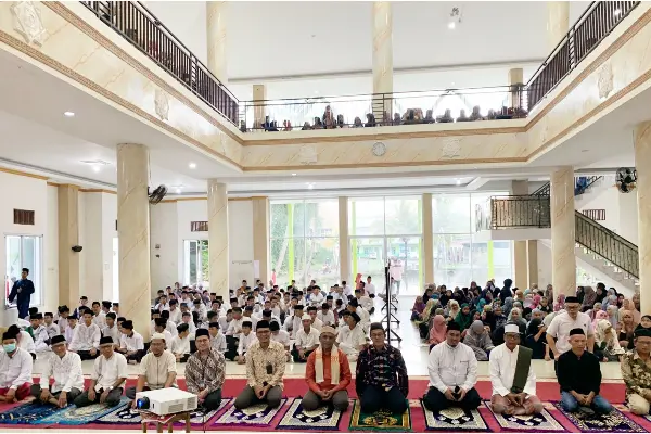Buka Puasa Bersama Ratusan Anak di Pesantren, Bank Indonesia Turut Edukasi CBP Rupiah