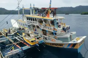 Direktorat Polairud Polda Sulut Tangkap Kapal Pencuri Ikan Asal Filipina, Nahkoda dan 19 ABK Diamankan